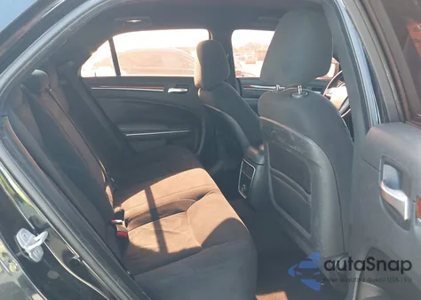 2012 Chrysler 300 из США, поврежденный, VIN 2C3CCAAG8CH116640